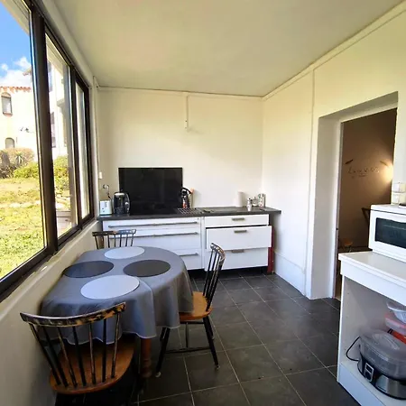 100m From The Sea With Terrace Apartment Albitreccia