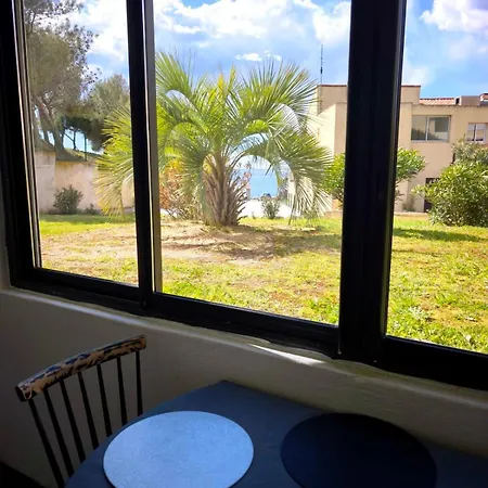 Apartment 100m From The Sea With Terrace *